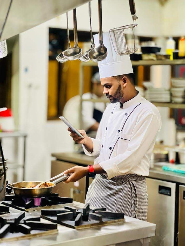 Lukman Ansari, Dessert Specialist at Dessert Walk